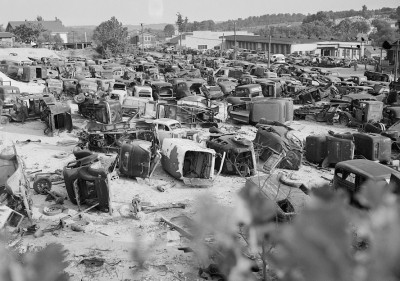 An automobile graveyard outside Baltimore, Maryland, August 1941. Courtesy Library of Congress.