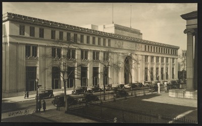 Enoch Pratt Free Library Central Building, c. 1933. Photo by  Harry B. Leopold, courtesy of the Library of COngress.