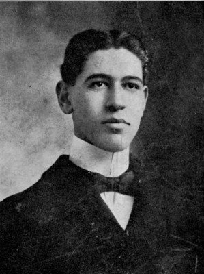 A young Sidney Hollander Sr. From the JMM Vertical Files.