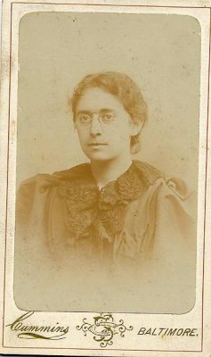 Black and white carte-de-visite of Henrietta Szold when she became editor of the Jewish Publication Society, Nov. 1893.