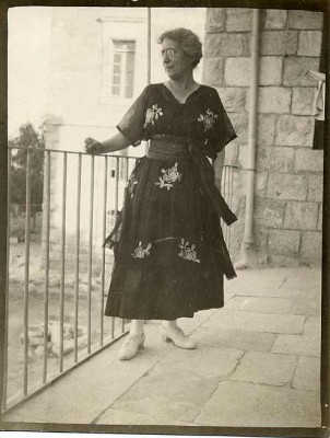 In 1920 Henrietta Szold returned to Palestine, settling there for the rest of her life. JMM 1992.242.7.43b
