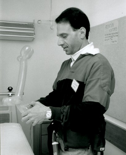 Community volunteers have long filled many important roles in the work of hospitals. Here, Joshua Reiter entertains a patient in Sinai’s pediatric ward on “Straight from the Heart Day,” 1997. Kyle Bergner, photographer. Gift of the Baltimore Jewish Times, 2012.054.351.30.