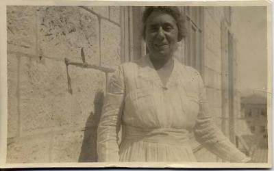 Henrietta Szold at AZMU in Jerusalem, c. 1920. JMM 1992.242.7.42a