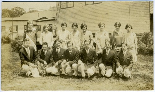 I was delighted to find a photo of graduating high school students from my alma mater, The Park School, 1927. JMM 1991.126.12